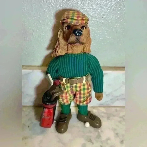 Dog figurine playing golf - Picture 1 of 5